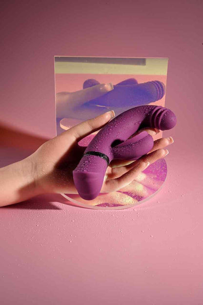 Playboy Pleasure Rabbit Vibrators Playboy Tap That G-Spot Vibrator