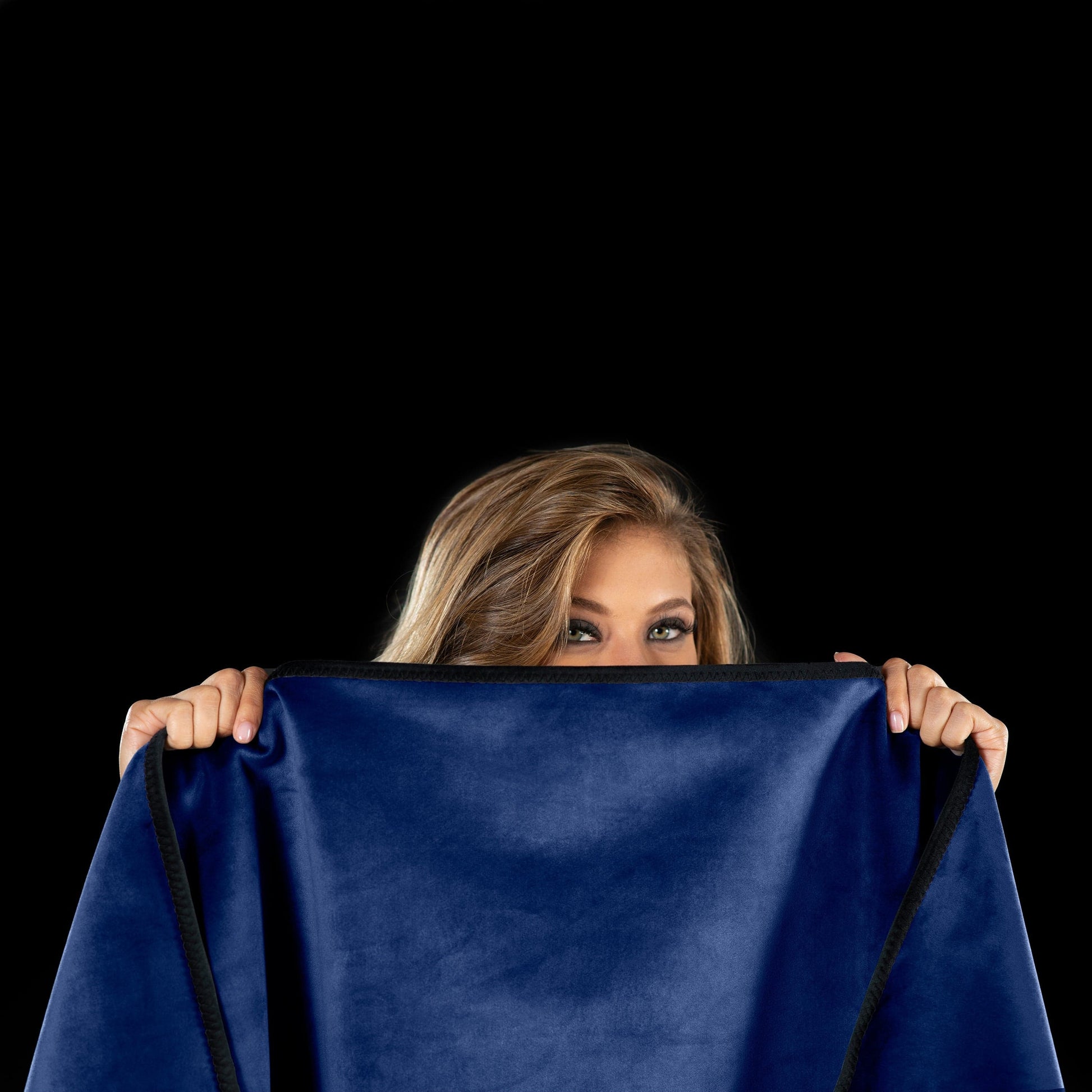 Liberator Accessories Liberator Fascinator Throw Mini Size