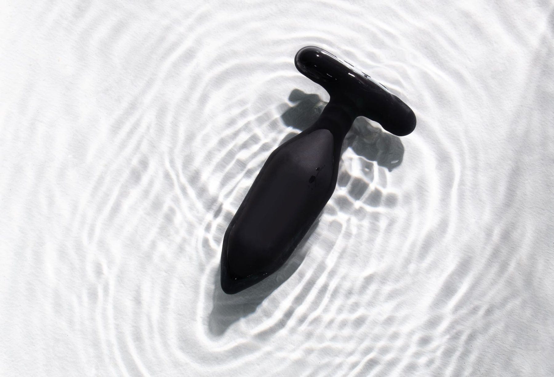 Je Joue Anal Toys Je Joue Onyx Vibrating Butt Plug