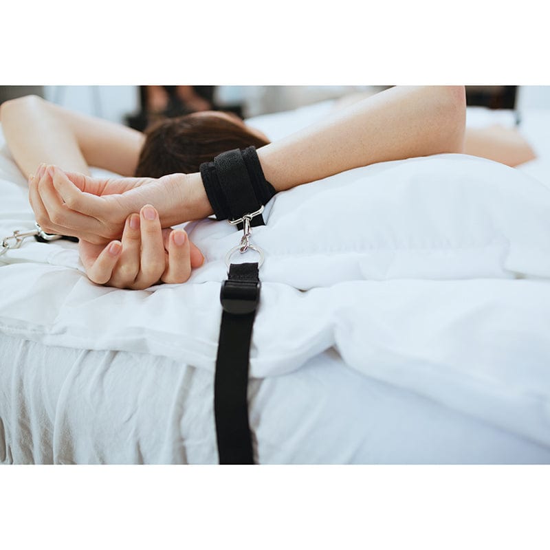 Sportsheets Bondage & Fetish Sportsheets Under The Bed Restraint Kit